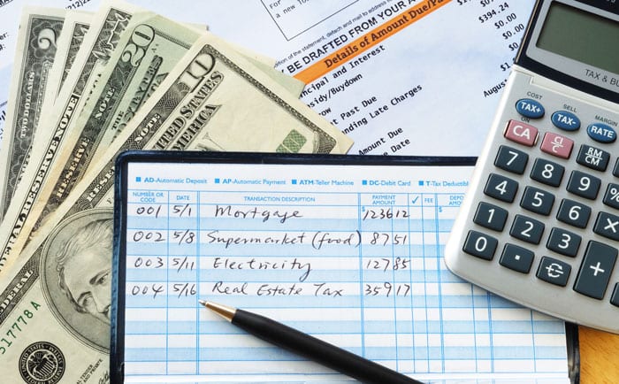 How To Budget Calculate Monthly Income And Expenses - 