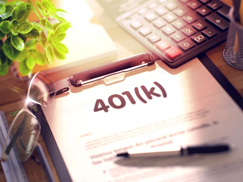 Should I Close My 401k & Withdraw Retirement Savings?