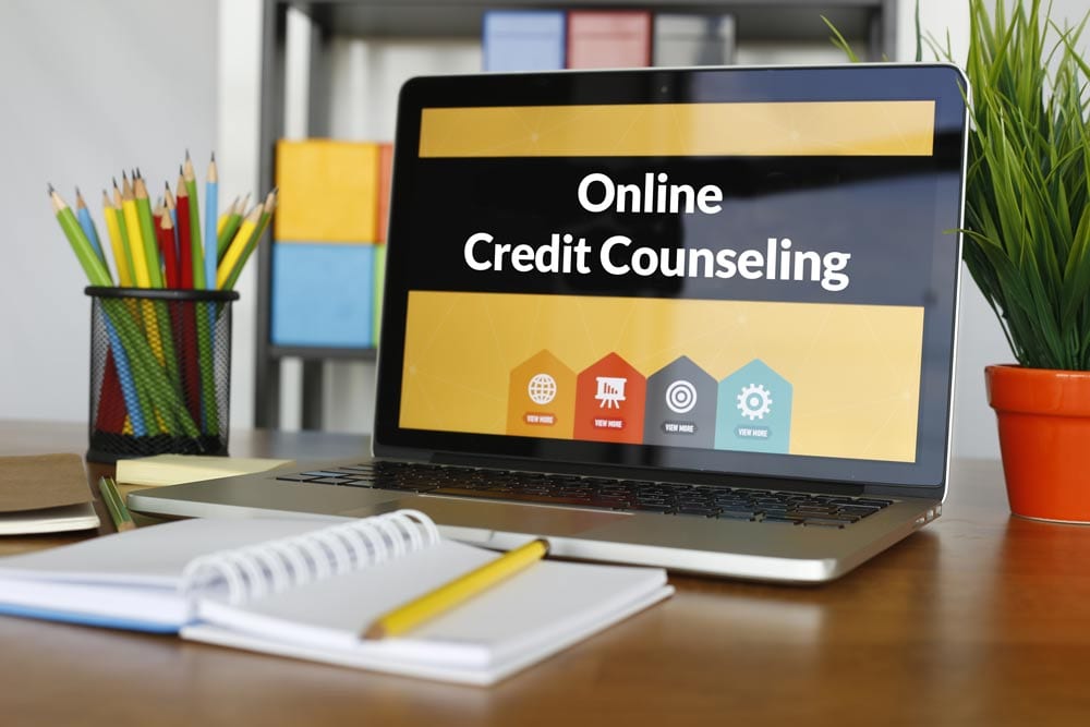 Computer displaying an online credit counseling course